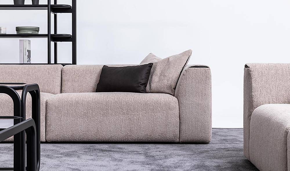 Deja Sofa Set