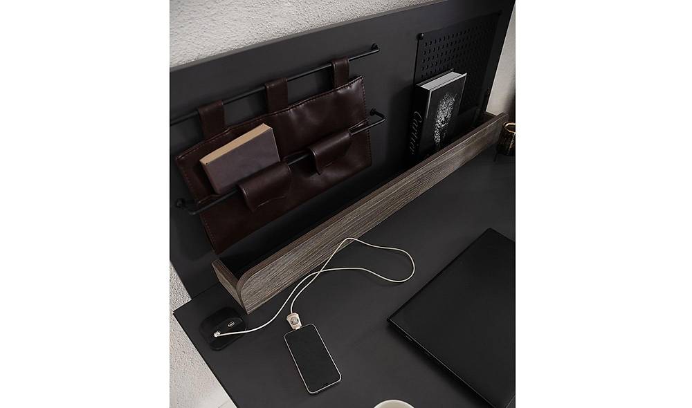 Rabi Teen Room