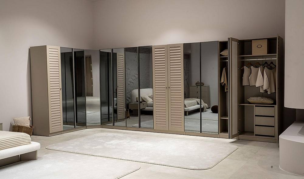 Latte Base Bedroom - Corner Wardrobe