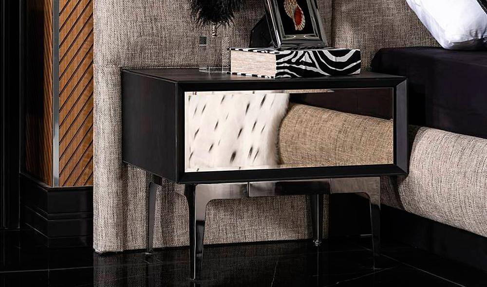 Ottova Bedstead and Headboard