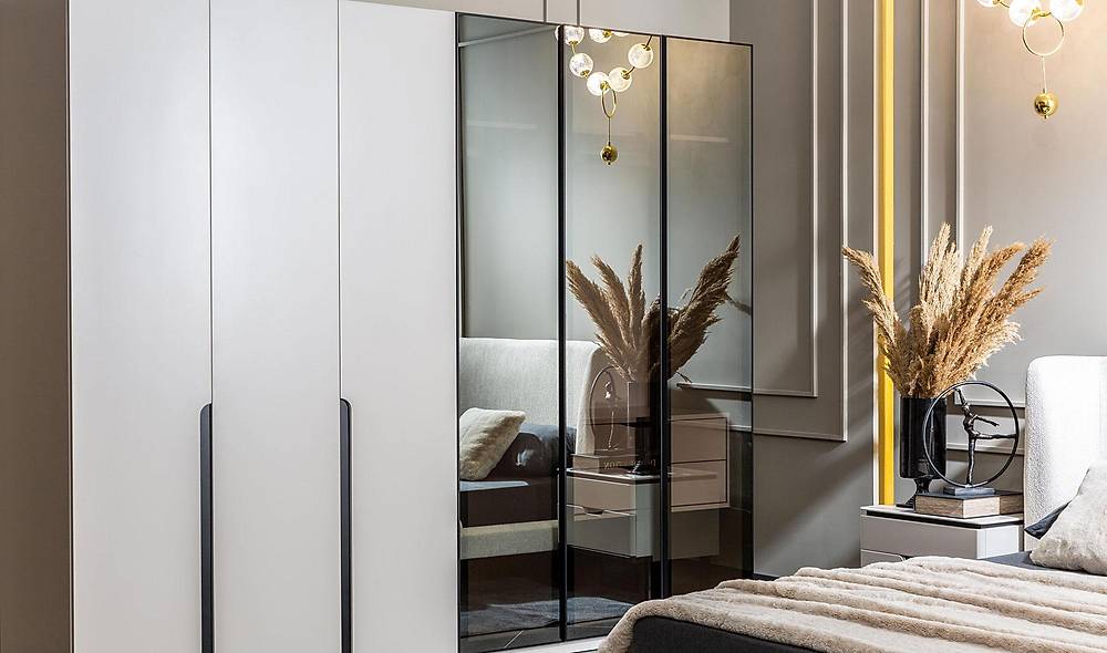 Collect Bedroom