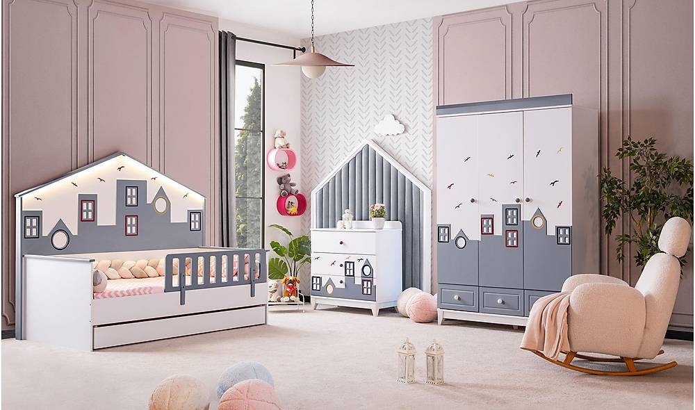 Ozzo Gray Montessori Teen Room