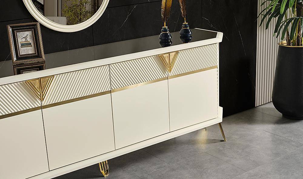 Suave Cream Dining Room