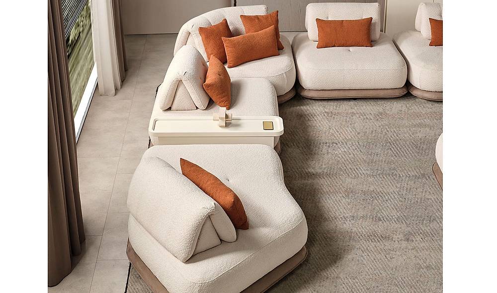Betsy Corner Set