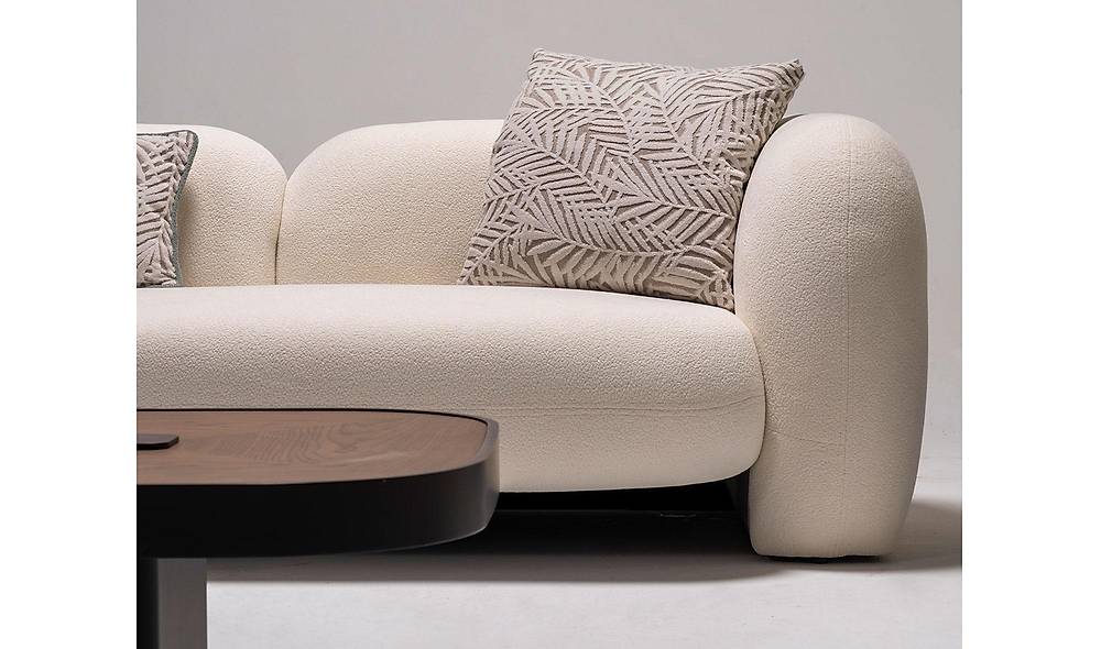 Nevena Sofa Set