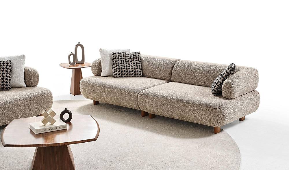 Minonya Sofa - Triple