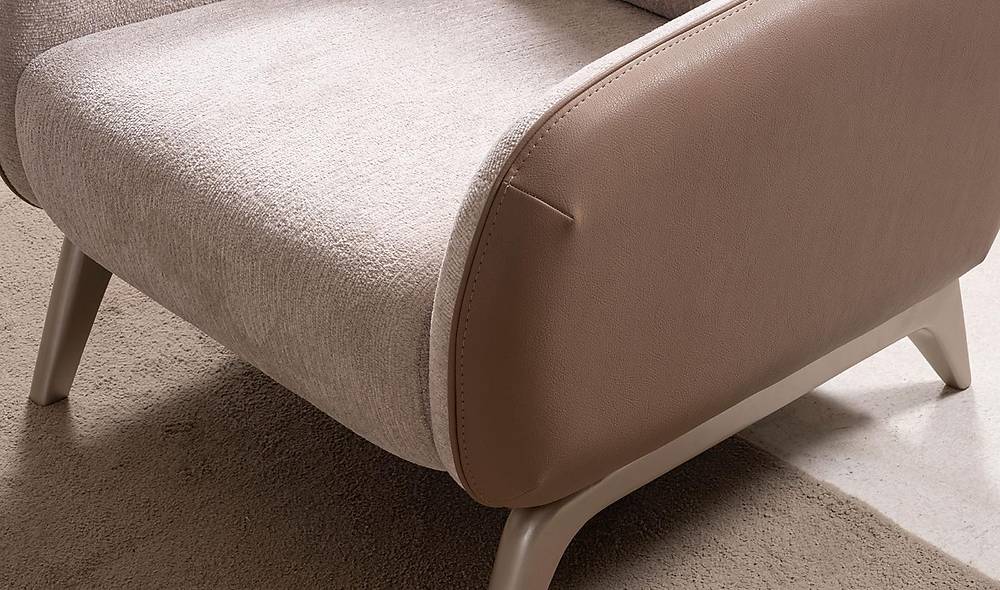 Vienay Sofa Set