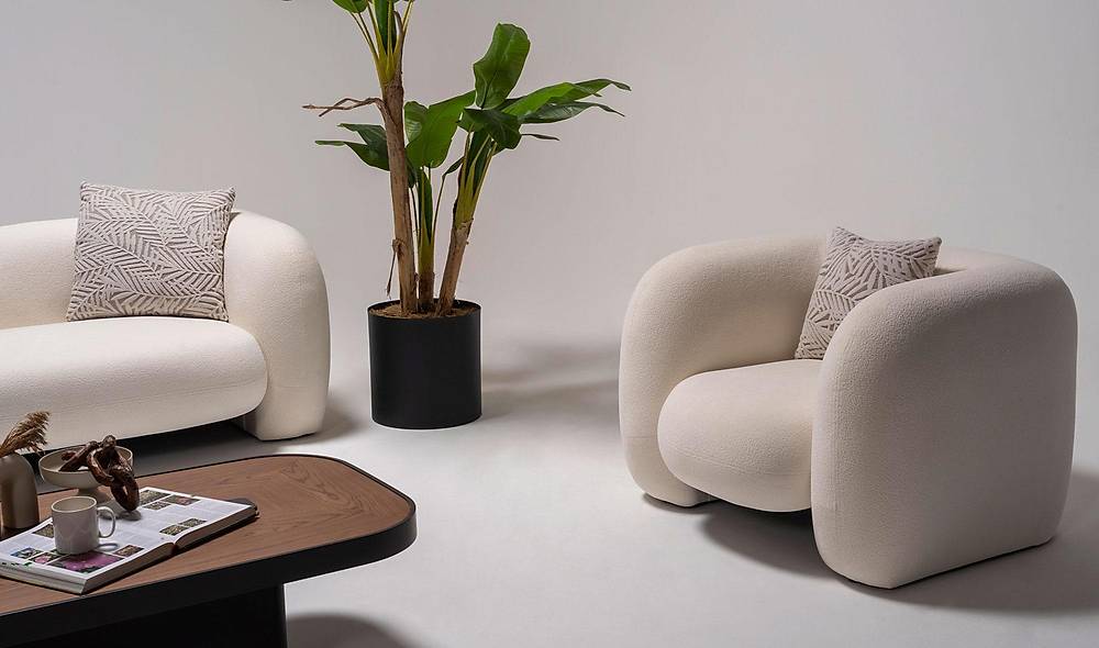 Nevena Sofa Set