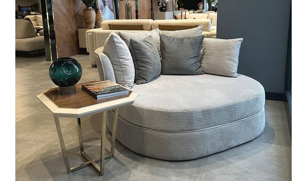 Mandu Resting Sofa - Beige