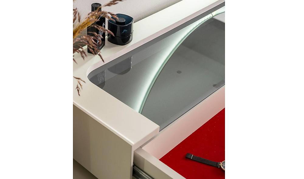 Rigel Bedroom - 6 Door