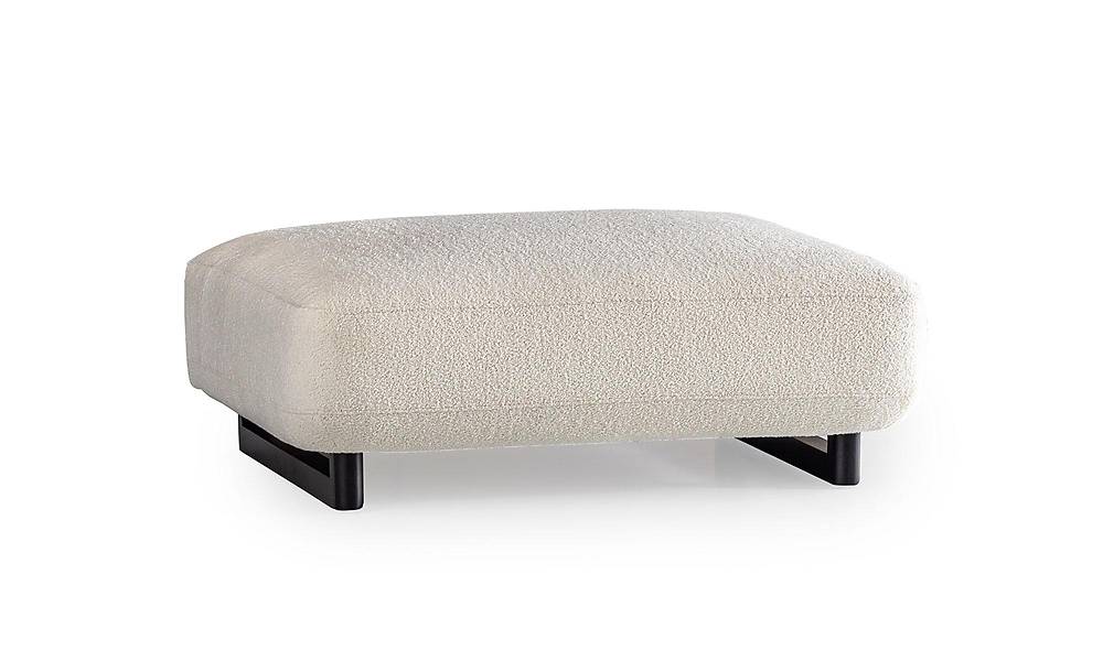 Beatrice Sofa - With Puff