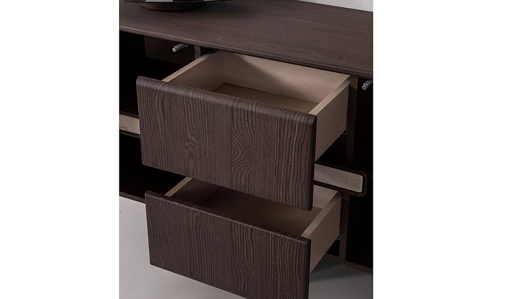 Jacob Console - Plus