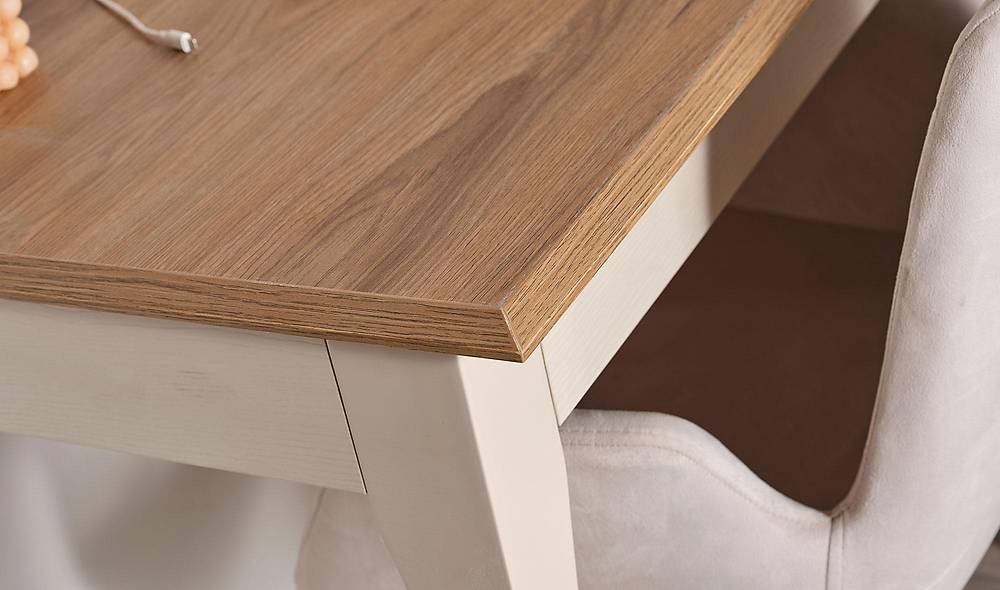 Aurora Study Desk