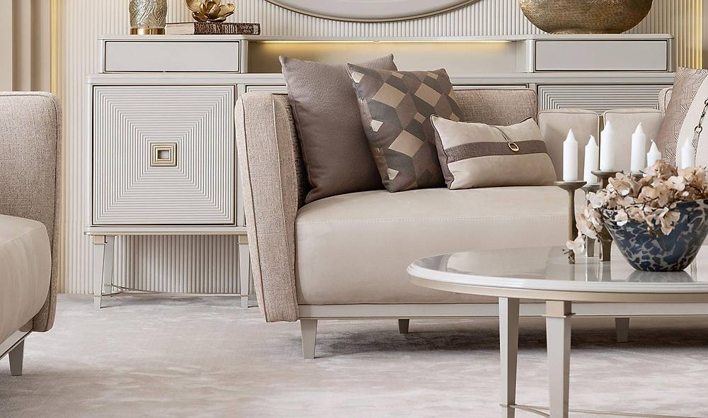Alicent Sofa