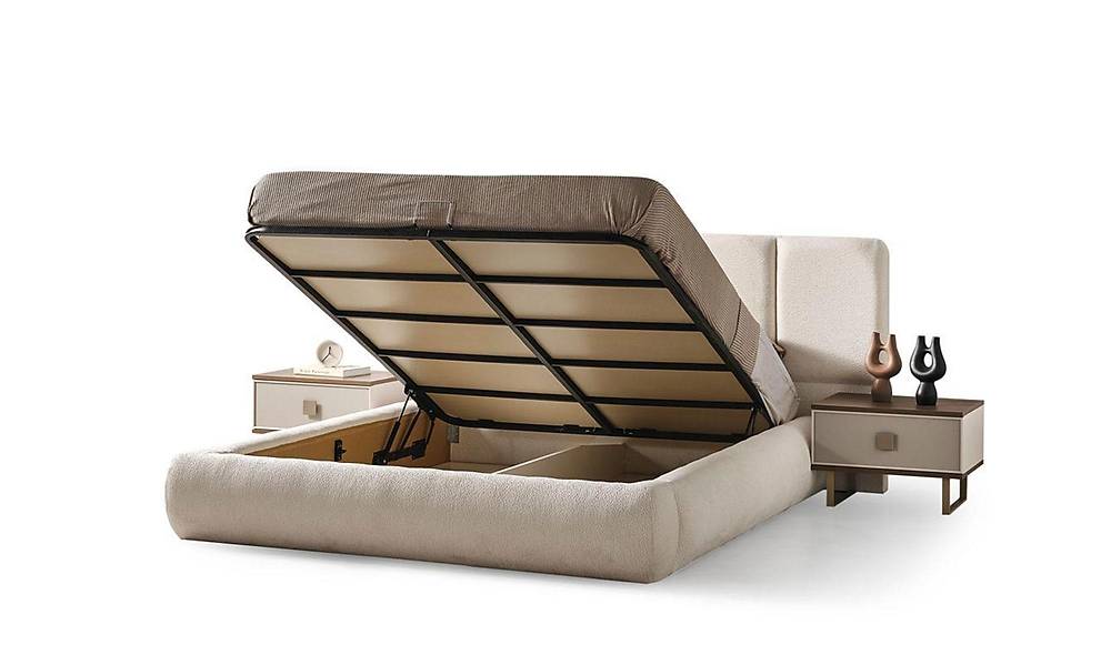 Karte Base Bedroom