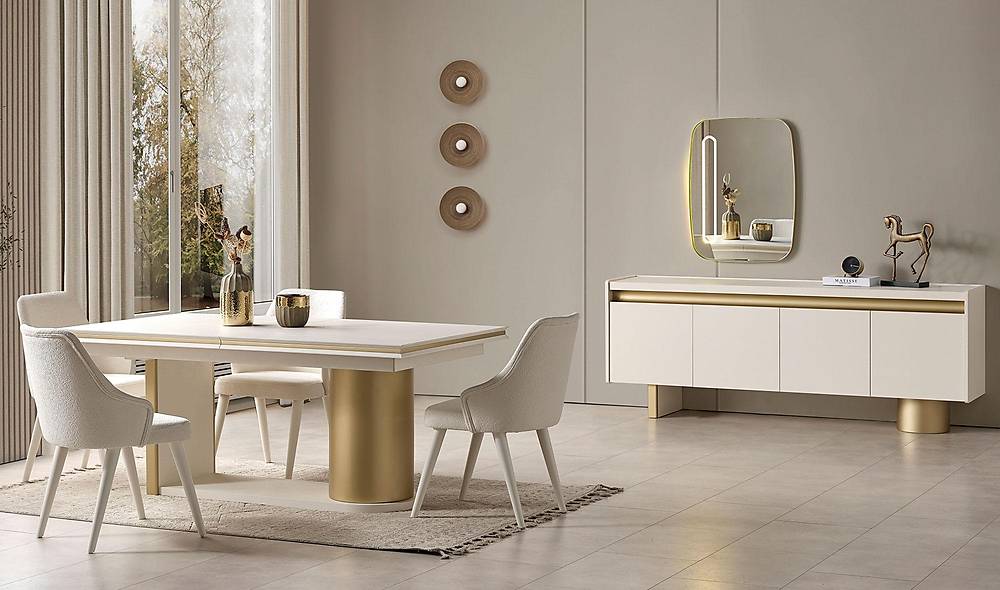 Hennes Dining Room