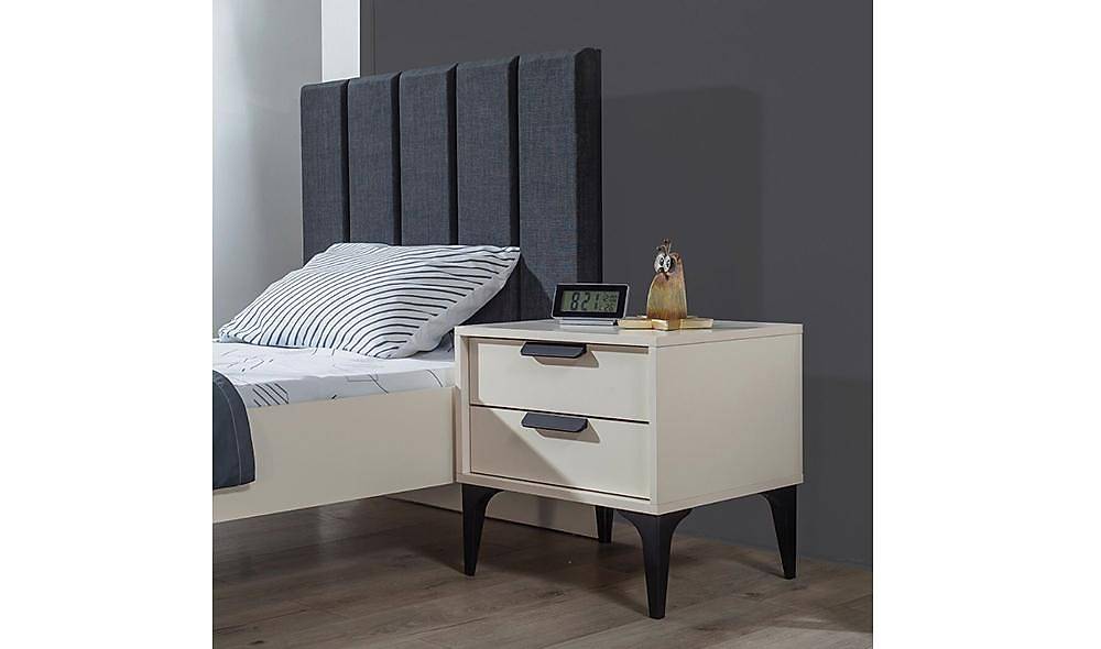 Newport Moonstone Teen Room