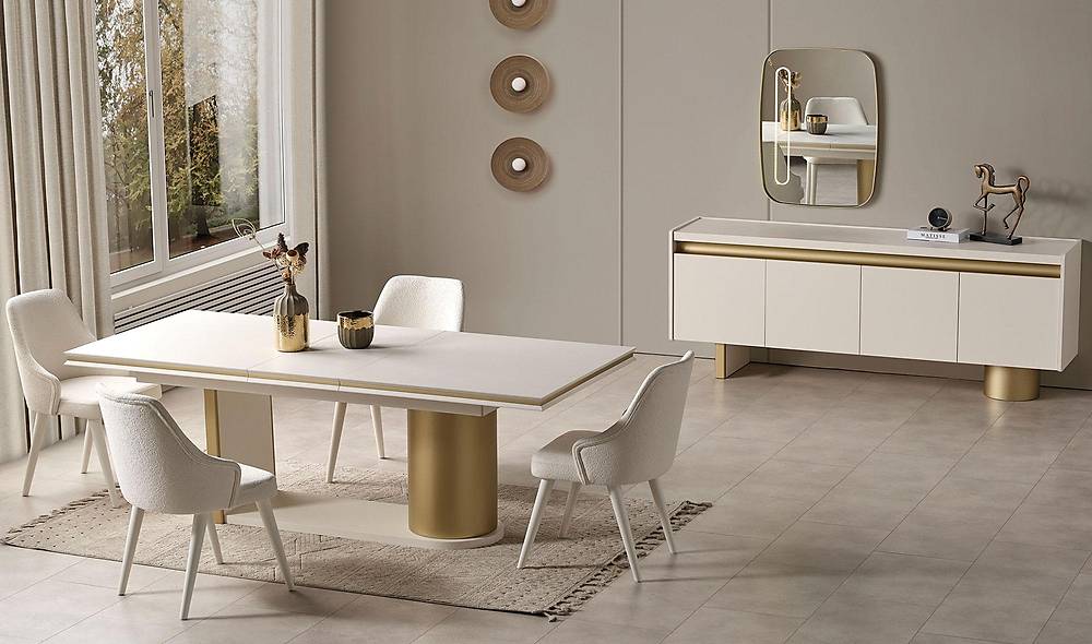 Hennes Dining Room