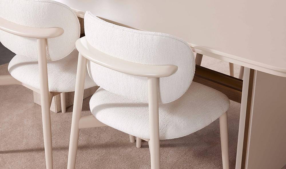 Nita Dining Table Set