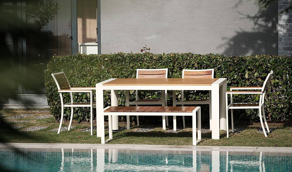 Everest Garden Table Set