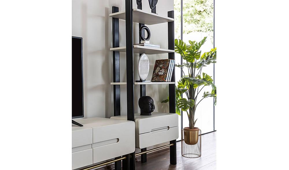 Liva Dining Room - Display
