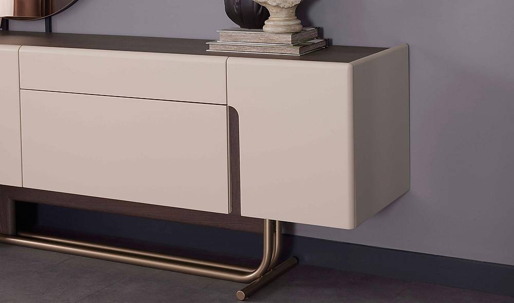 Nigozi Console