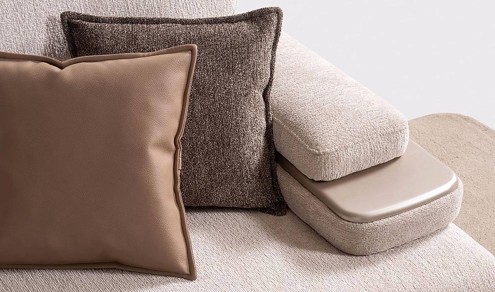 Vienay Sofa Set
