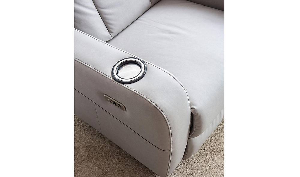 Mihenk Recliner