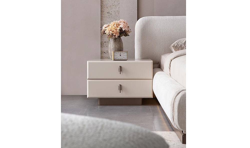 Lacy Base Bedstead and Headboard
