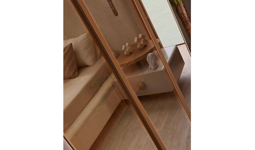 Evidence Wardrobe - 5 Door