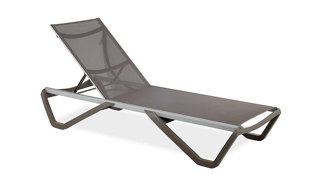 Wave Sunbed 1 Piece