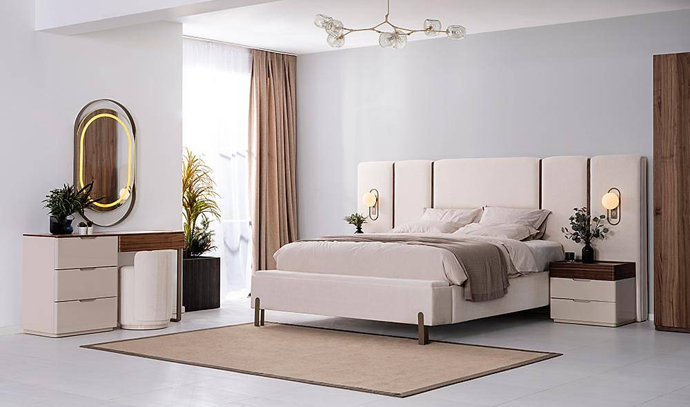 Ring Base Bedroom