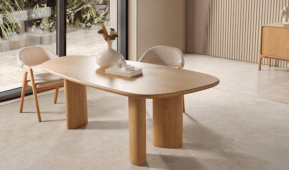 Motif Dining Table Set