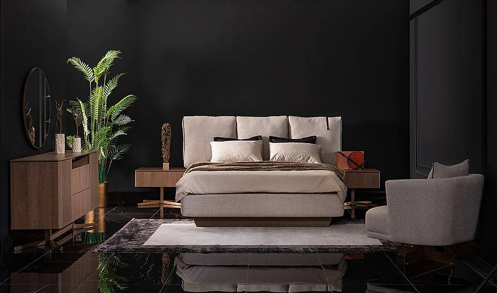 Leonard Bedroom
