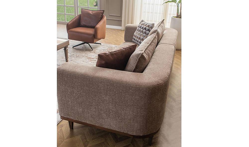 Lova Sofa Set