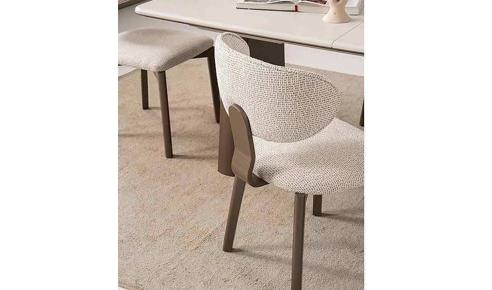 Tetra Dining Table Set