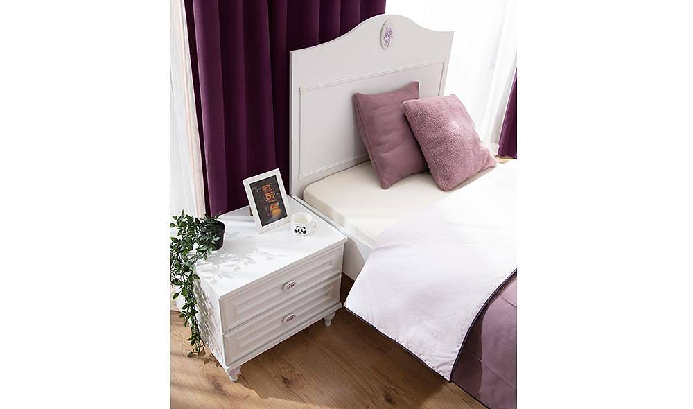 Layla Teen Room