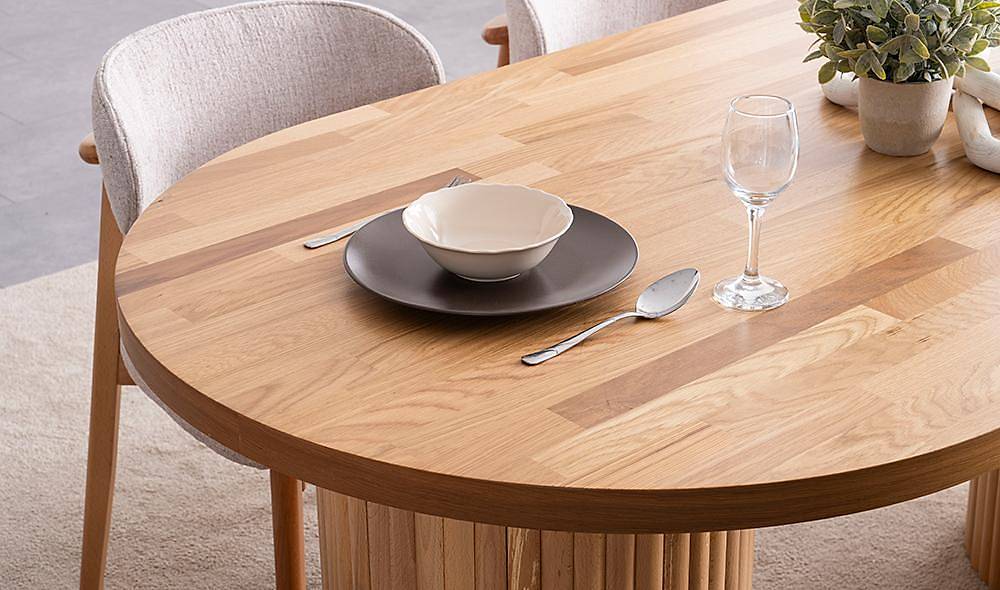 Viven Dining Room
