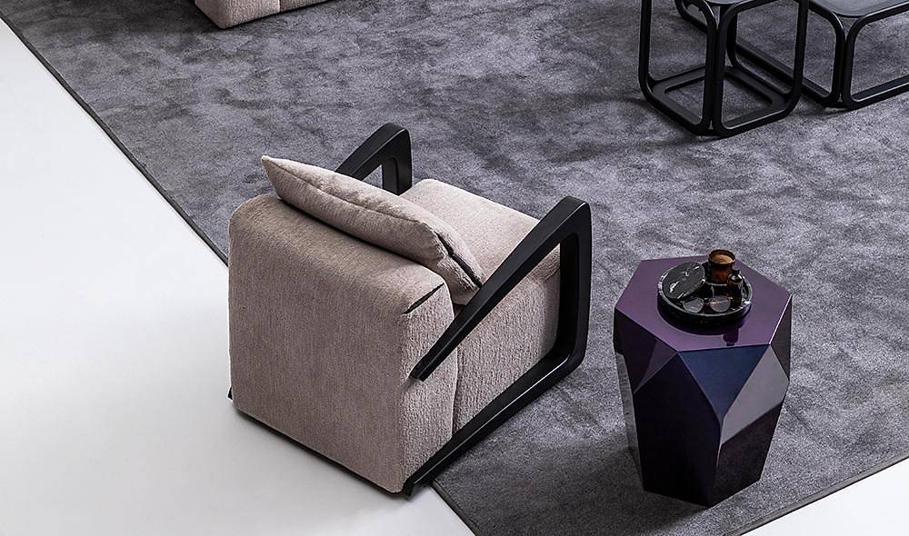 Deja Sofa Set