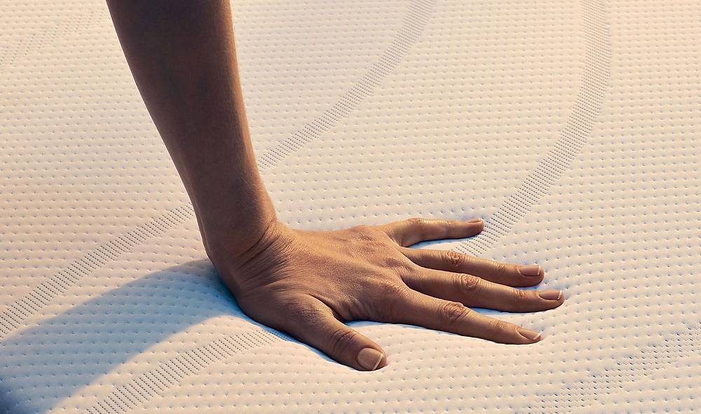 Yatsan Tempur Form Plus Hybrid Bed