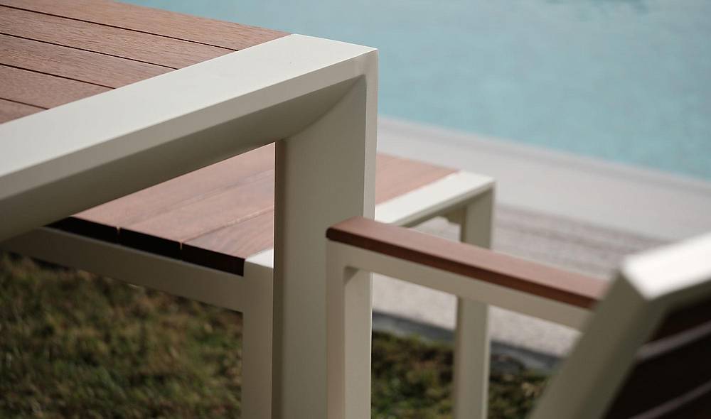 Everest Garden Table Set