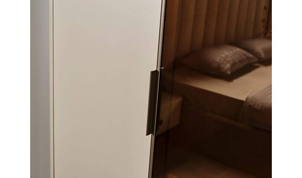 Claria 6 Door Wardrobe