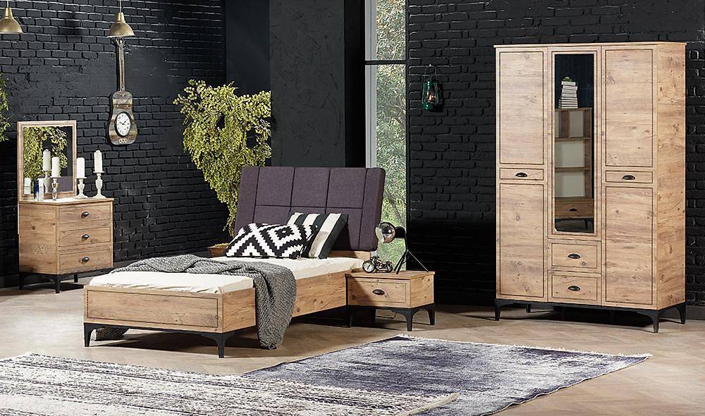 Karo Teen Room