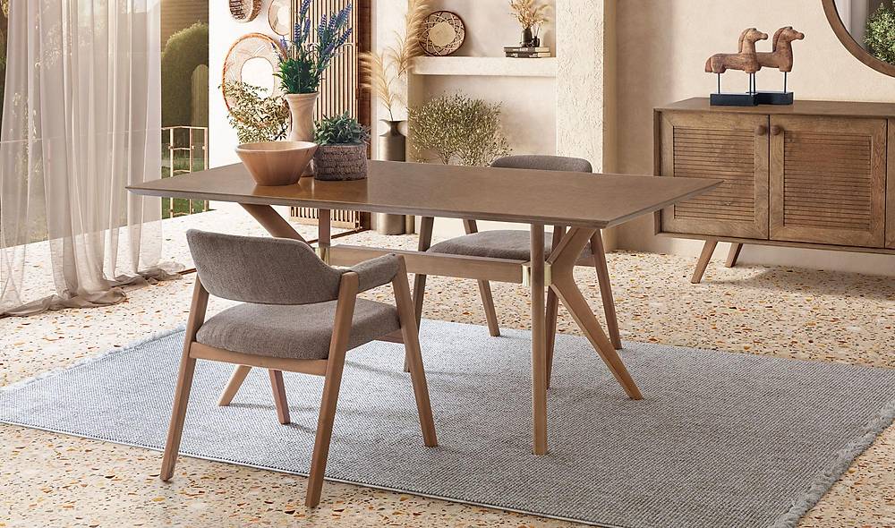 �svi�re Dining Room - Walnut