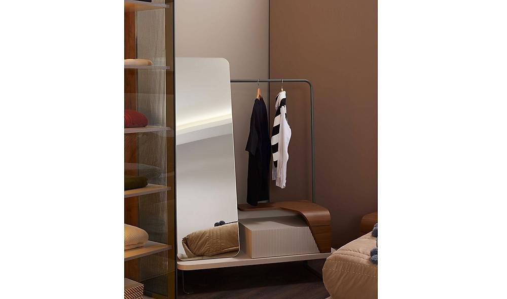 Fox Bedroom with Base - Corner Wardrobe