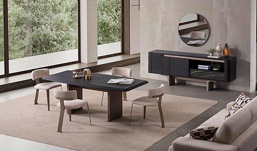 Lanis Dining Room
