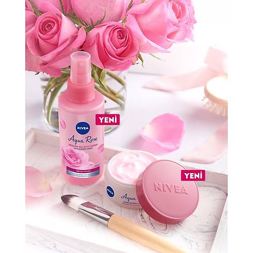 Nivea Aqua Rose Hyaluron ve Organik Gl Suyu eren Nemlendirici Jel Yz Kremi (50 ml); 48 Saat You