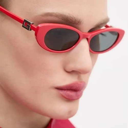 Gucci GG1680S 005 K�rm�z� Gri Kad�n G�ne� G�zl���