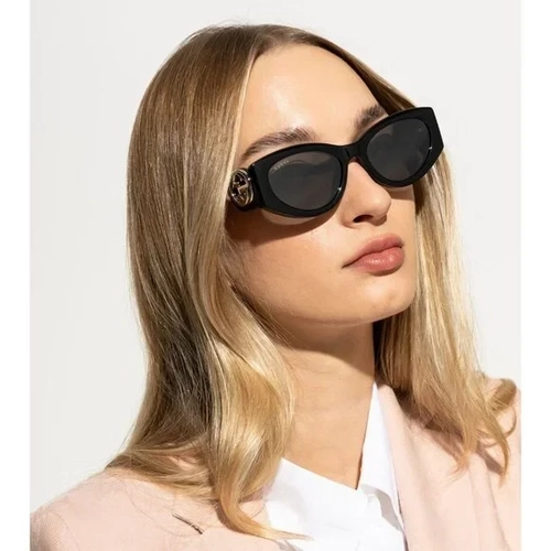 Gucci GG1824S 001 Gri Kad�n G�ne� G�zl���