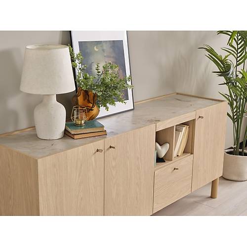 Ngusto-EV�S Yemek Odas�